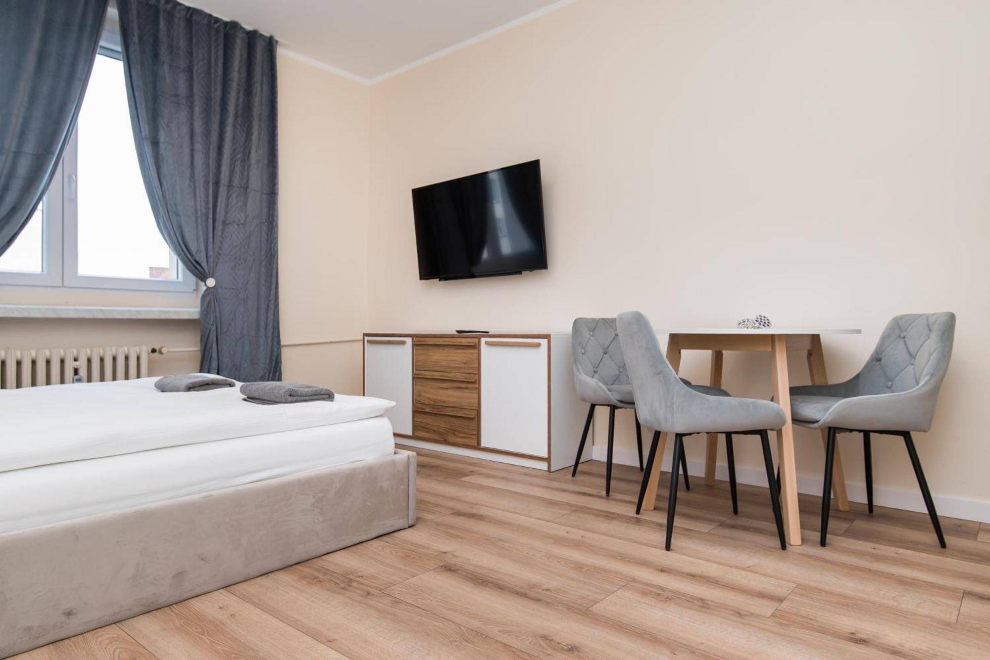 Apartament Lompy Gliwice Buitenkant foto